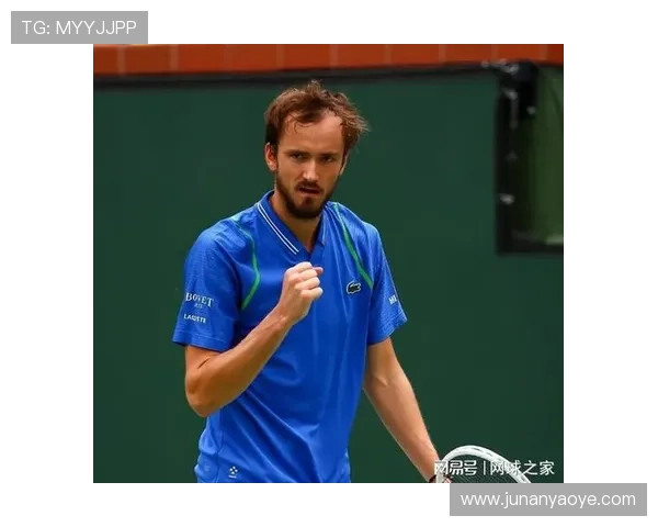 梅德维德夫逃离中东后直奔印第安维尔斯 梅德维德夫逃离中东后直奔印第安维尔斯